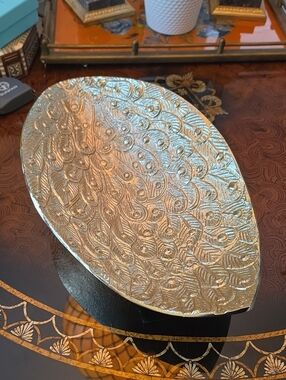 Decorative Gold Leaf Embossed Bowl - Elegant Home Accent